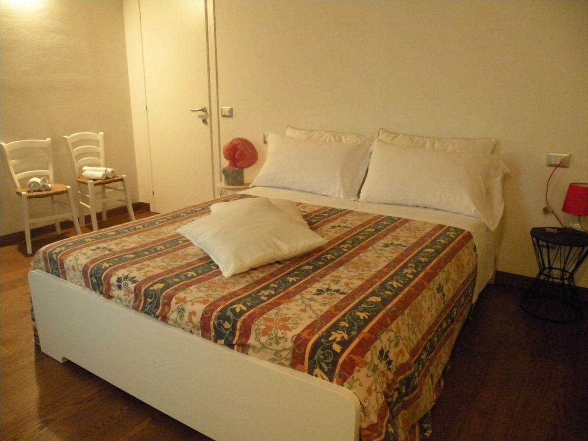 B&B Armonie Котиньола Екстериор снимка