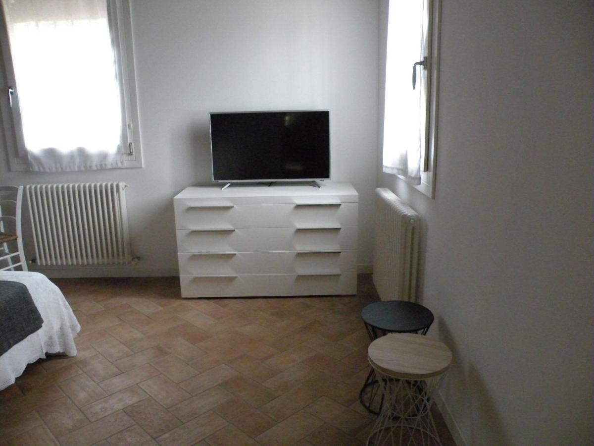 B&B Armonie Котиньола Екстериор снимка